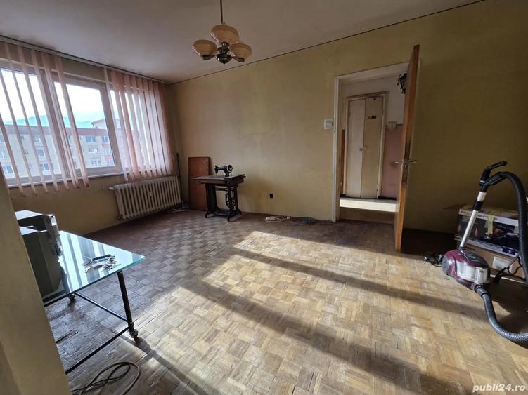 Vand apartament 2 camere Centrul Civic
