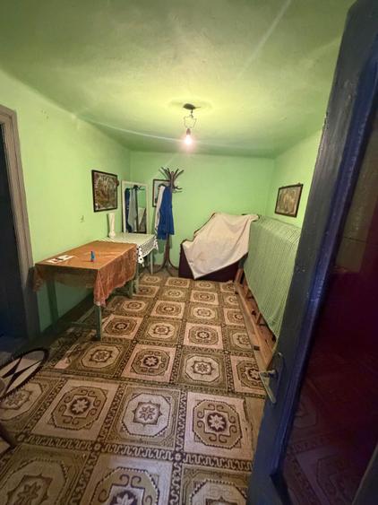 Casa/vila 70mp langa blocuri din caramida , 270mp teren, Filiasi