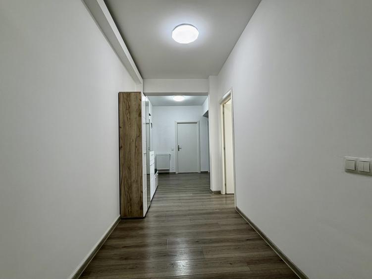 Apartament 4 camere, 105 mp utili + terasă de 94 mp