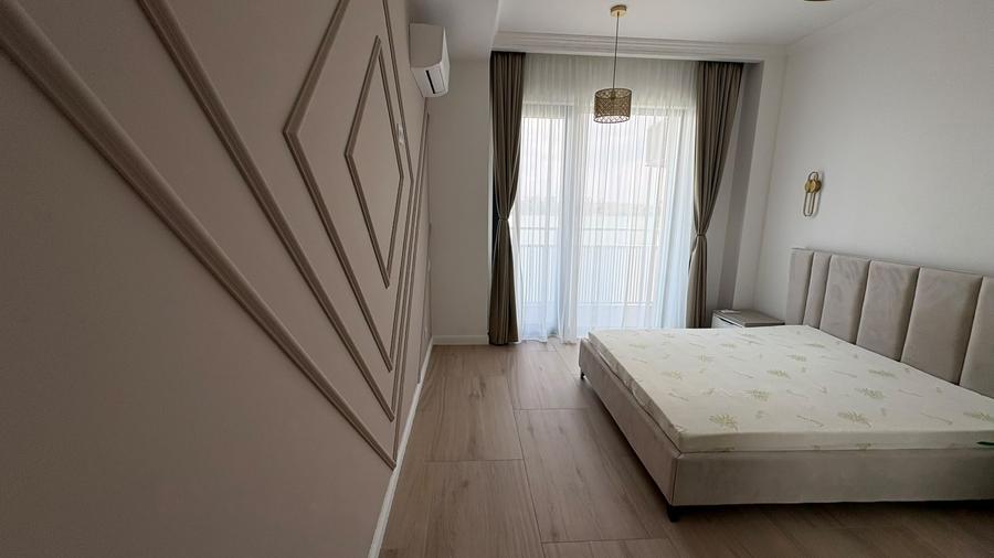 Apartament 3 camere cu vedere la lac Faleza Nord- Lake view 1200 euro