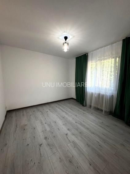Etaj 2-Tatarasi Dispecer-3 Camere Decomandat-bloc fara risc - 9