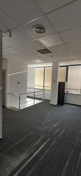 Spatiu DE INCHIRIAT, 425 mp, Etaj 1, Drumul Taberei 18, Orizont