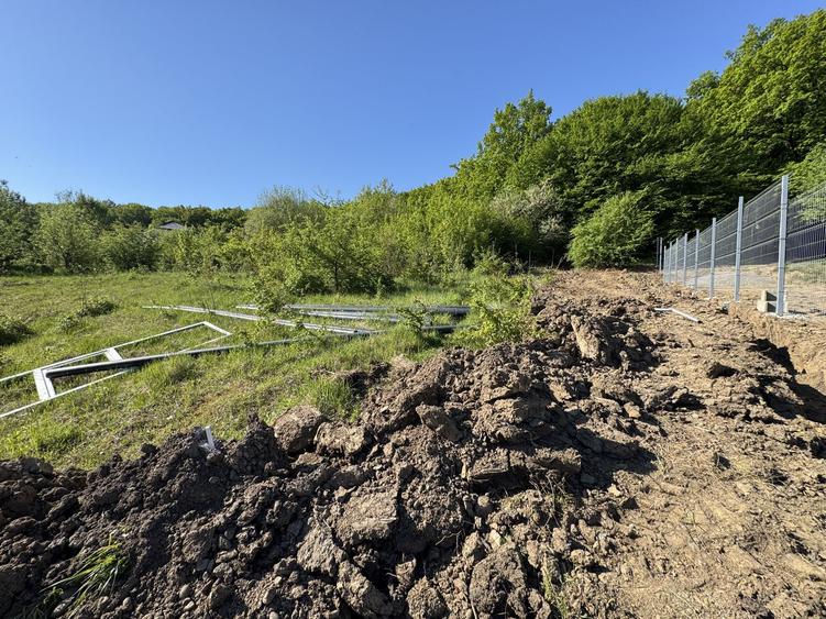 Teren intravilan 800 mp în Corunca, zona pensiunea Korunca