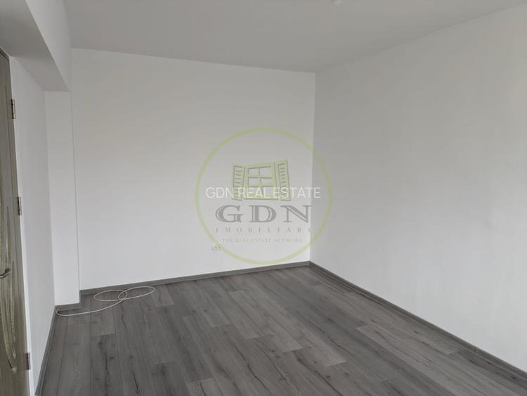 Apartament 2 camere de inchiriat, 300 Euro - 6