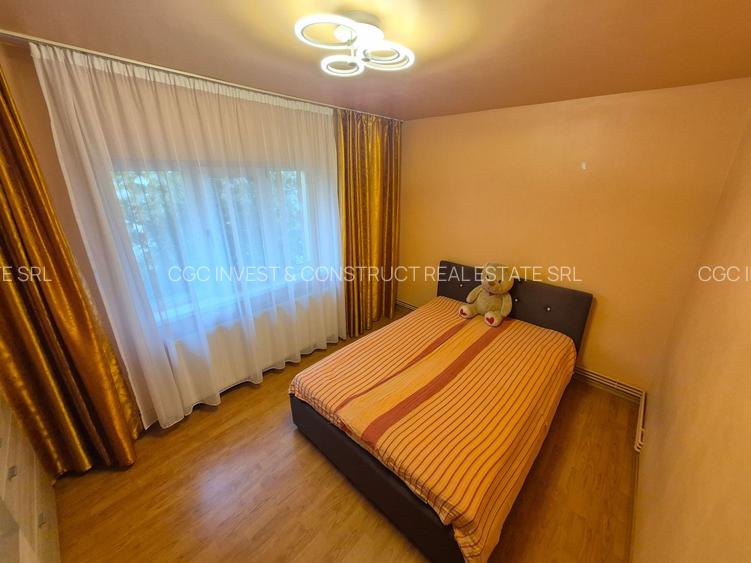 2 Cam--5 Min Iulius Town-Mobilat-Utilat-Centrala-54MP-97.500 Euro! - 9