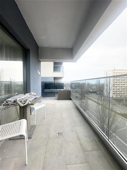 Apartament Luminos cu 2 Camere- Mobilat, Utilat, Vedere Superba la Mare, Mamaia,