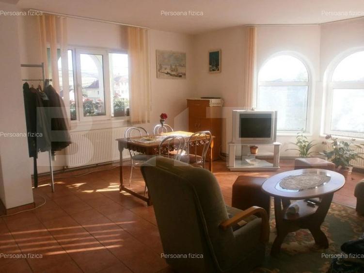 Casa individuala 220mp utili ,110mp beci, 2000mp teren zona Petrom Viisoara