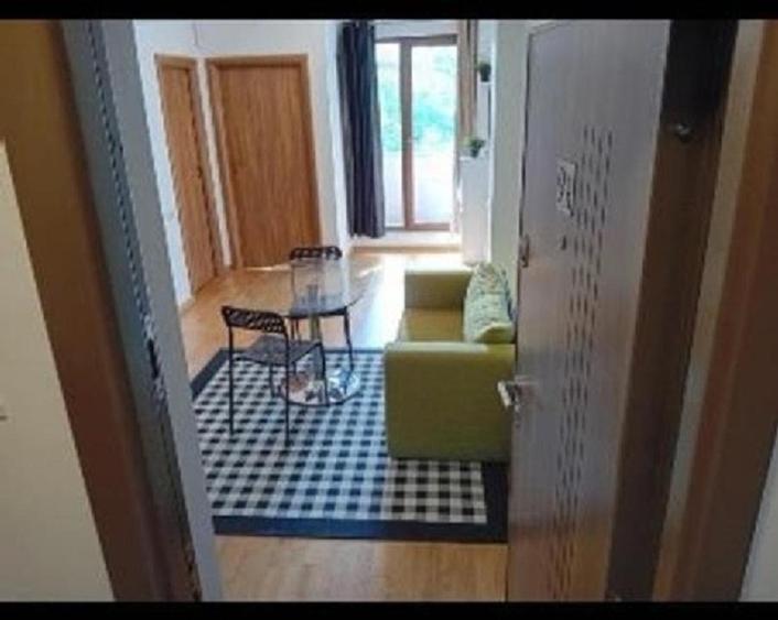 Studio  modern, Domenii