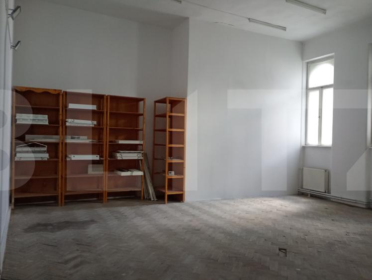 Satiu de birouri/comercial de inchiriat, Casa in zona centrala in Sf. Gheorghe