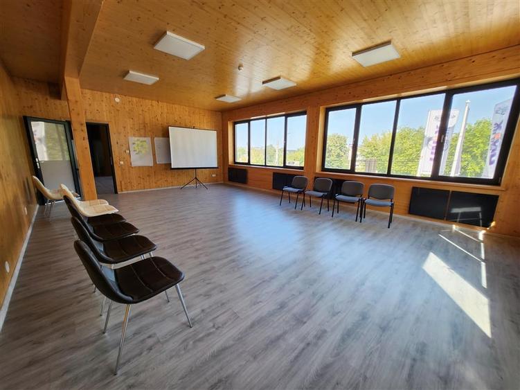 Spații de birouri 329 mp | etaj integral | 11 birouri | 3 cai acces | Lift