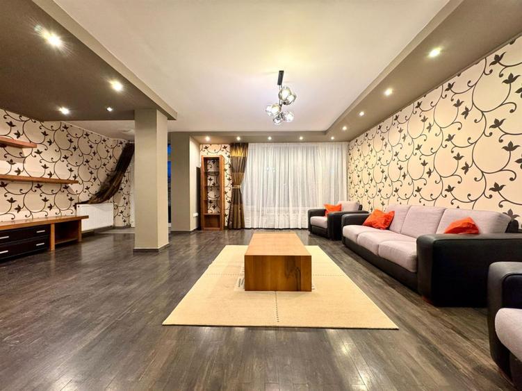 Casa Individuala 320 MP Garaj Curte Cartierul Buna Ziua