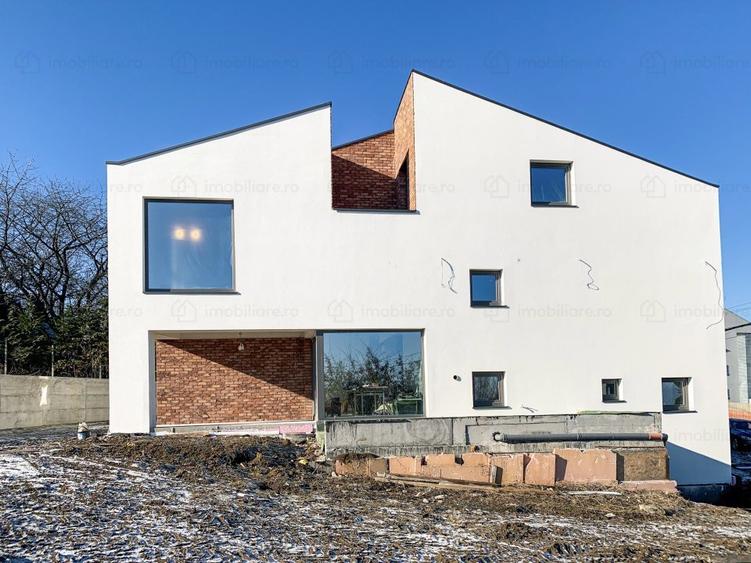 Duplex 6 camere in Europa
