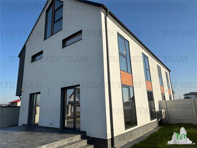 Vila premium cu panouri fotovoltaice la 15 minute de capitala