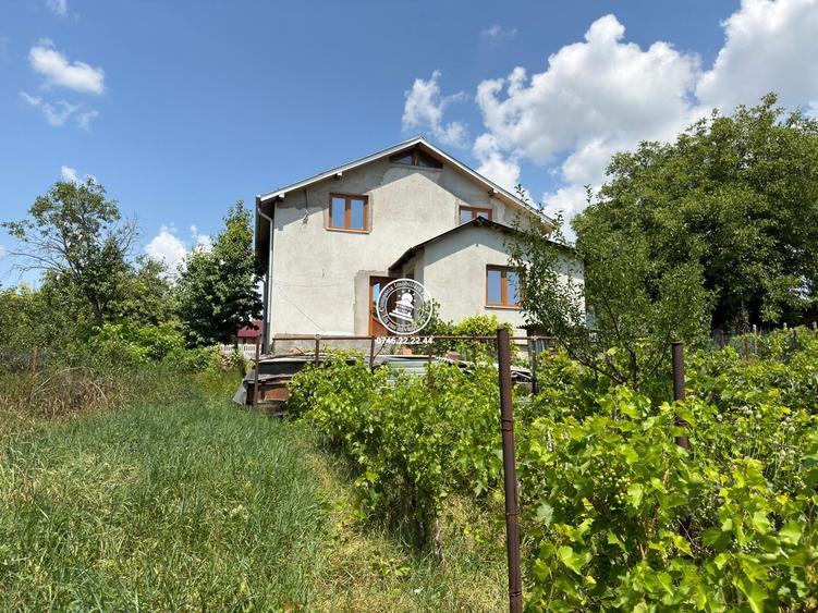 Casa 7 camere de vanzare Holboca