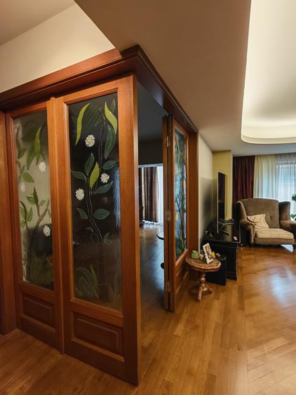 Apartament 5 camere | De Vanzare | Unirii | 2 Locuri Parcare
