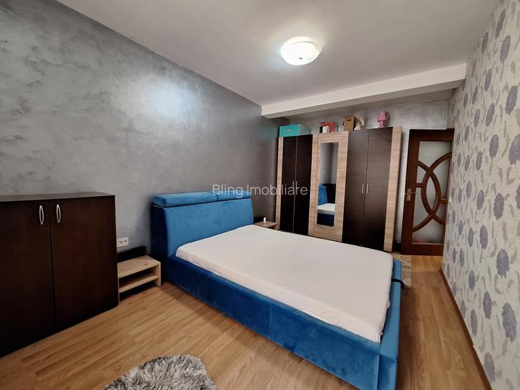 Apartament cu 2 camere, 42 mp, balcon, zona Teilor - 2