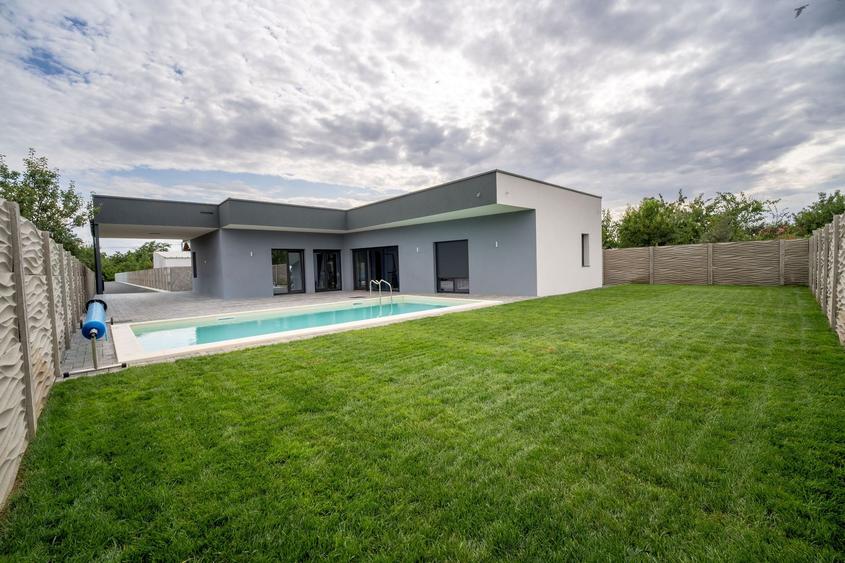 Mosnita Noua casa 335000 euro