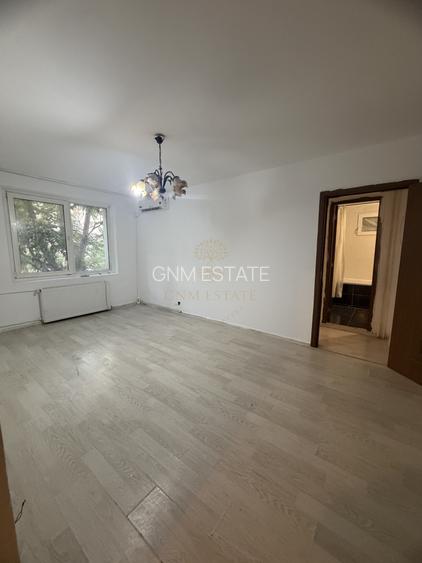 Apartament 3 camere 2 bai etaj 1/8 bloc 1981 / Liviu Rebreanu