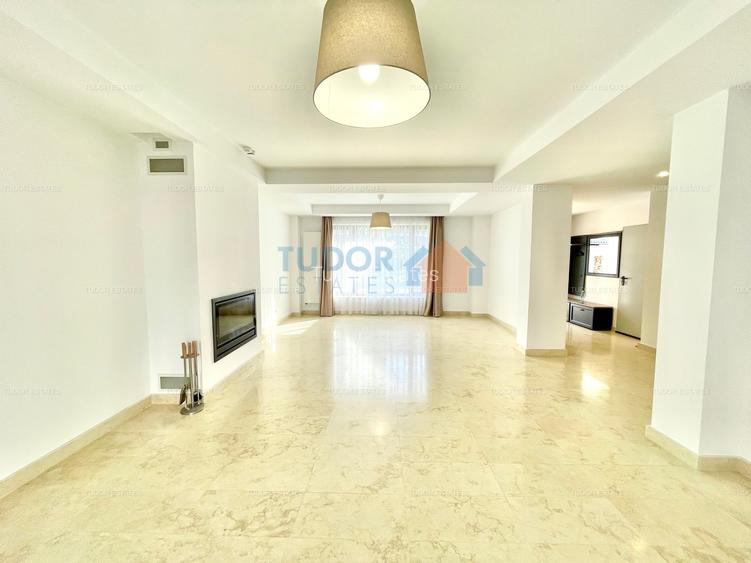Beautiful 3 Bedroom Villa in Oxford Gardens - 5