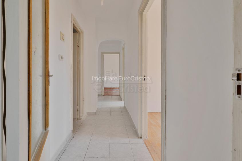 Apartament cu 3 camere de vânzare în Mangalia, 600 m până la plajă . - 5