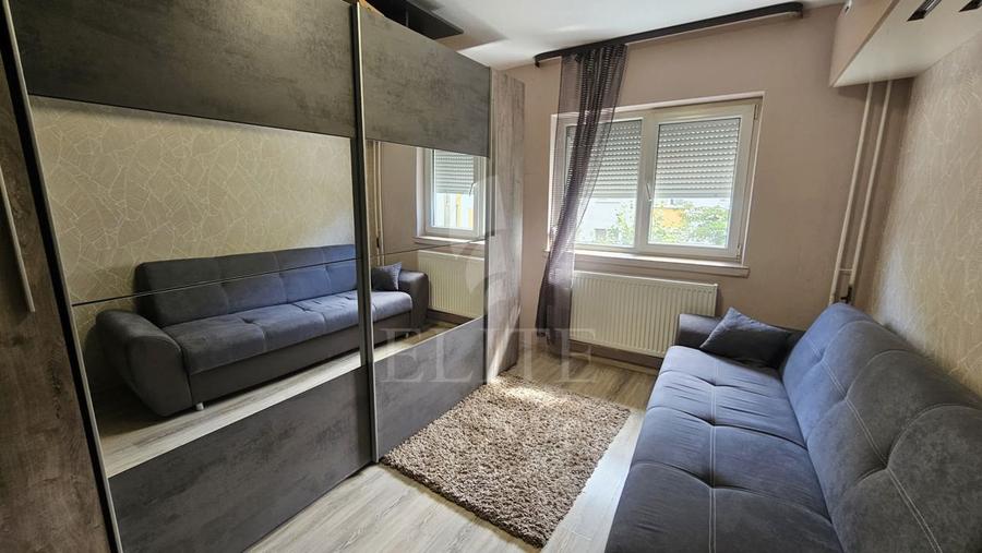 Apartament 3 camere în zona INTRE LACURI