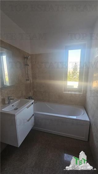 Vila premium 5 camere 176mp in zona verde Chiajna