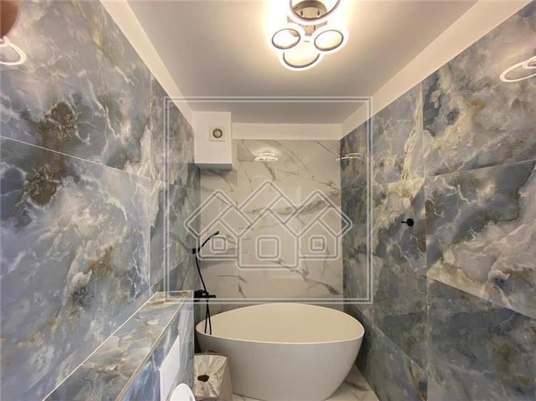 Penthouse cu 3 camere, 100 mp, terasa 120 mp si parcare subterana