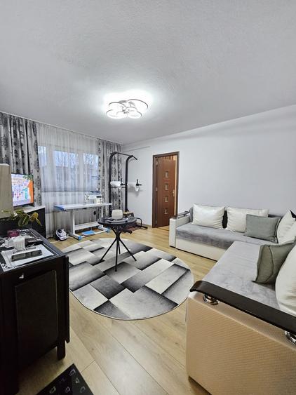 Oferta vanzare apartament 2 camere Gavana - Nord, mobilat si utilat, 68800 euro