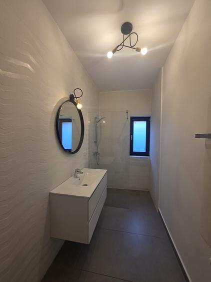 PIPERA APARTAMENT 4 CAMERE FINISAT MODERN | 2 LOCUEI PARCARE