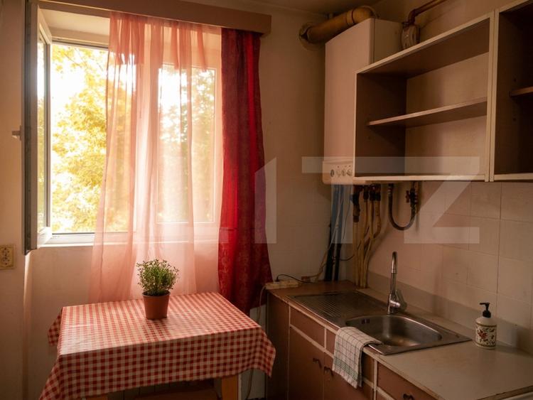Apartament de vanzare , 50 mp , cu balcon , zona Solidaritatii