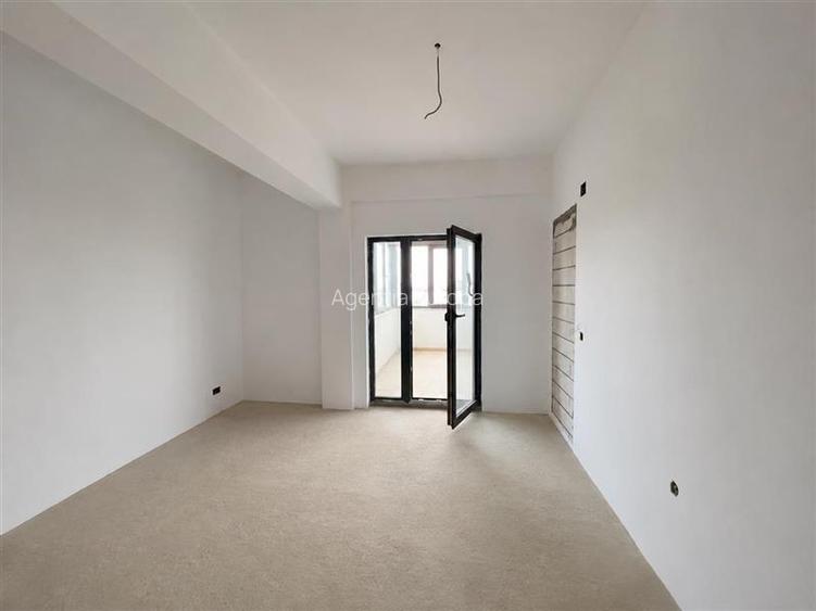 Apartament tip Penthouse de vanzare zona C5 -Tulcea - 8