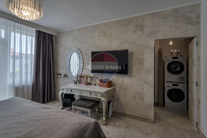 Vilă renovată P+1+M  | Foișor vitrat, grădină și jacuzzi - 23