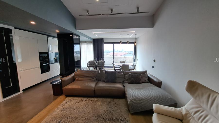 APARTAMENT 8 CAMERE CU SCARA INTERIOARA TIP LOFT -ULTRA LUX - 6