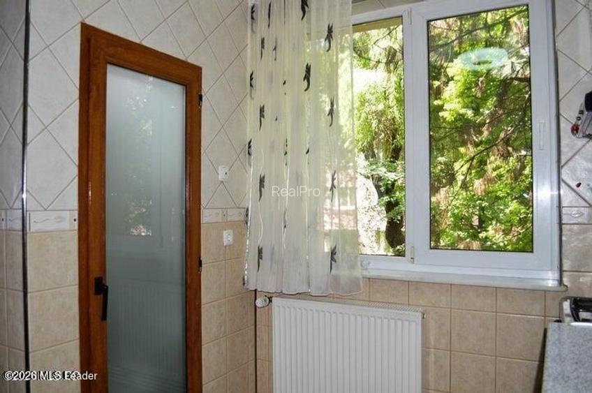 Eremia - Nord, 2 camere, decomandat, etaj 1, mobilat si utilat! - 14