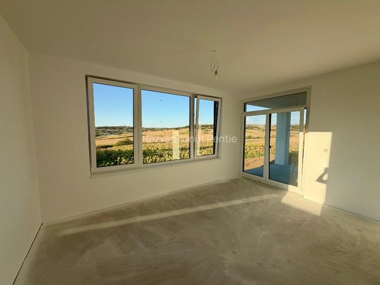 Casă nouă 3 dormitoare , 2 Băi  | View superb - 6