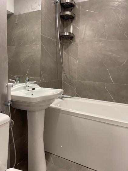 Închiriez garsonieră zona Dobroiesti
