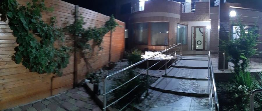 Vila 7 camere zona Capitol. Ideal locuit/Birouri