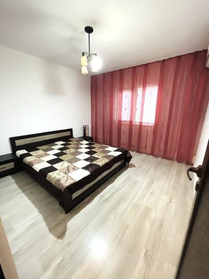 Apartament renovat, 2 camere decomandate, etaj 2 – IC Frimu