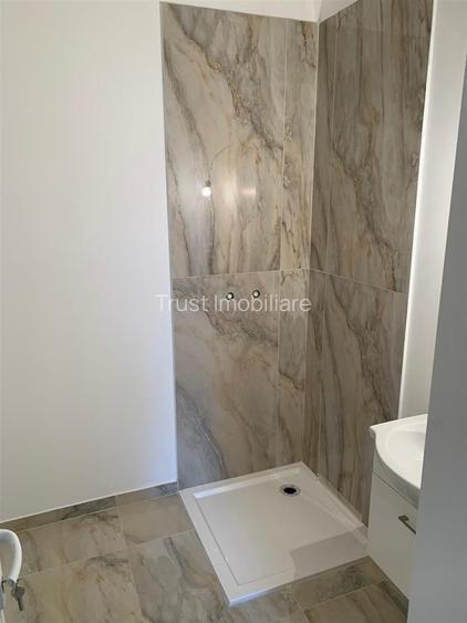 Birouri | Cabinet Medical | Vis a vis de primarie | 190 mp | Parcare