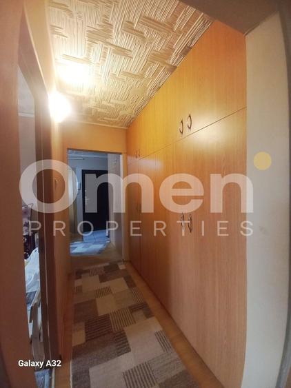 Apartament 3 camere, ZonaV Alexandri, Etaj 4 cu acoperiș, 56 mp utili
