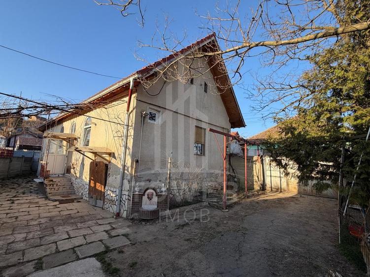 Casa cu teren de vânzare în Ocna Sibiului – zona Vis-a-Vis de Ștrand