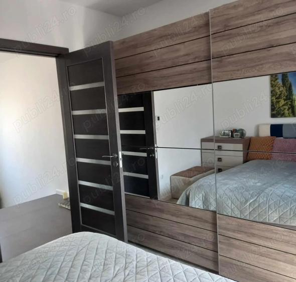 Duplex mobilat 5 camere plus mansarda, 150 mp, 4 parcari, Zona Edgar Quinet