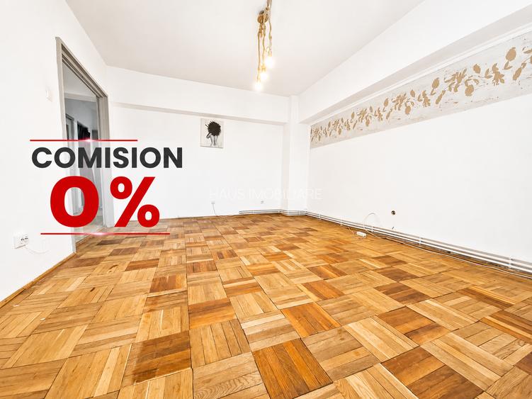 Ultracentral Tomis Mall 3 camere decomandat etaj 3/7 - 2