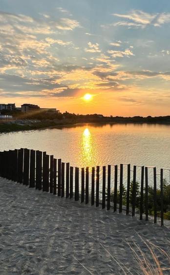 2 Camere, metrou Petrache Poenaru, vedere Lacul Morii
