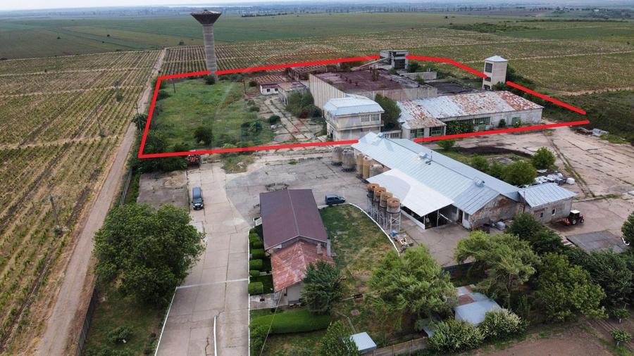 Spațiu industrial vinificatie Dobrinesti