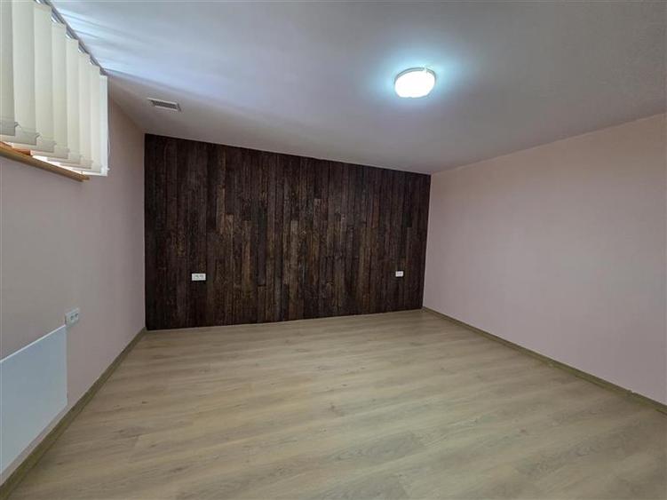 Spatiu birouri zona 13 Decembrie