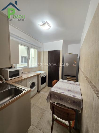 Apartament 2 camere Eroii Revoluției, str. Ghimpați, cf. I, decomandat, 50mpu - 7