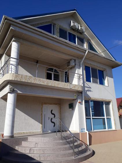 Pensiune cu 10 camere in Mamaia-Sat, zona LIDL . Oportunitate de investitie