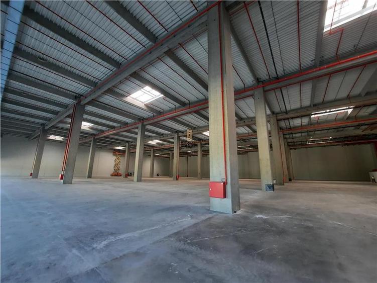 Spatiu Industrial - 1800 mp - Logistica - Productie - Depozitare - Distributie