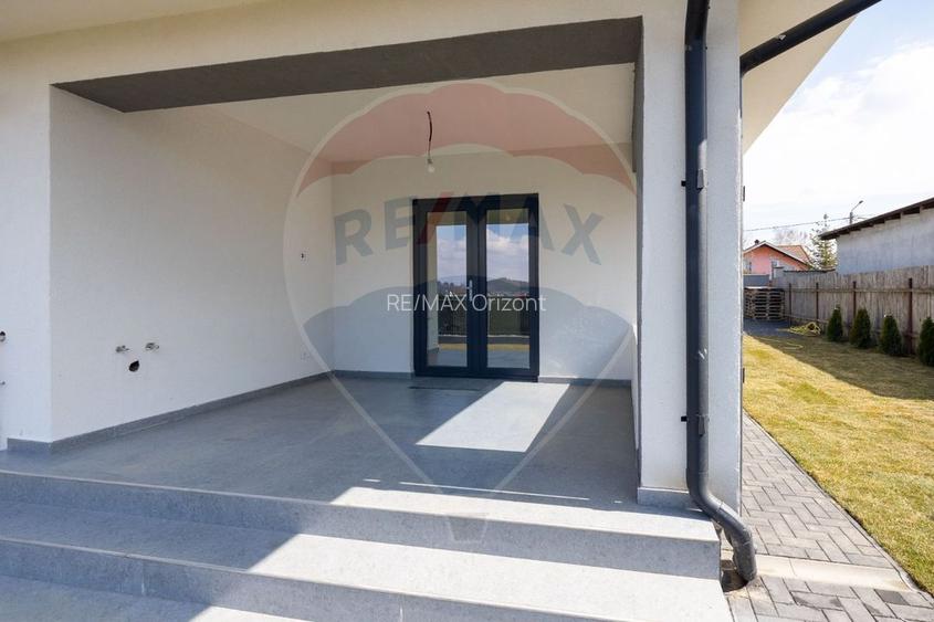 Casa 4 camere- noua-la cheie, poziție excelentă in Harman - 3